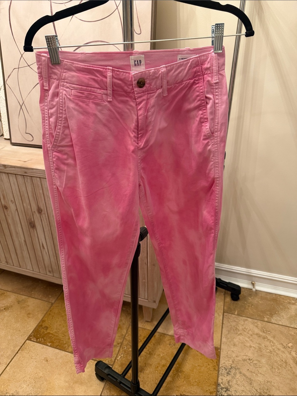GAP Pink Cropped Women’s Jeans - Soft Bubblegum Hue